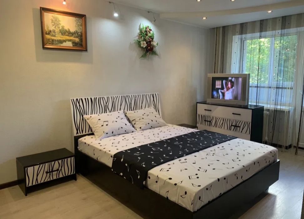 Сарыарка 11-Кенесары 2ч 2000