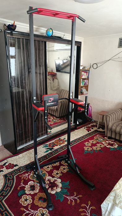 Турник продаётся новый состояние хороший