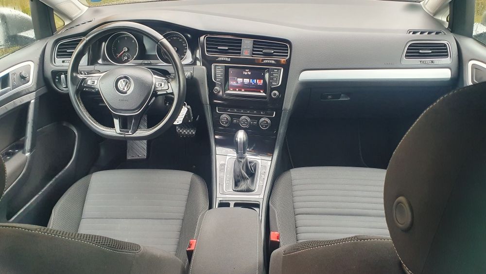 Golf 7 CUP Automat euro 6 fara ad blue 110 cp Park pilot padele incalz