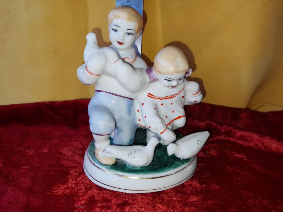 Советские фарфоровые статуэтки