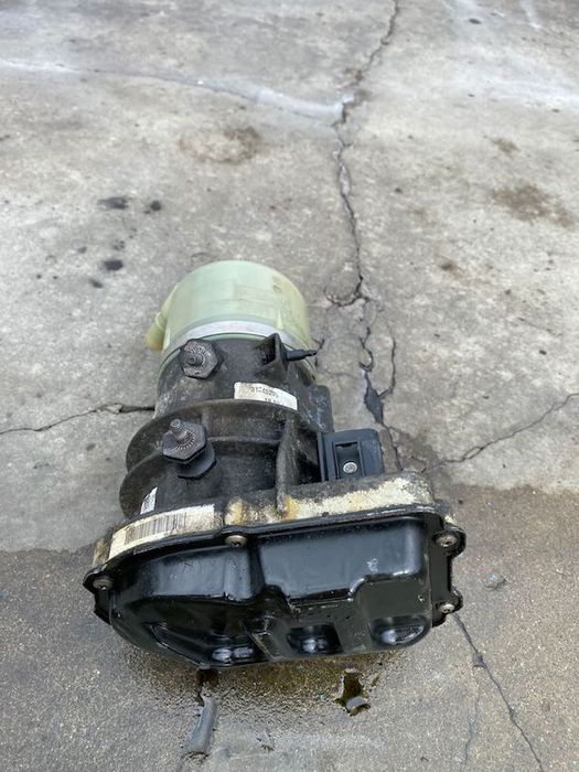 Pompa Servodirectie Volvo XC60 XC70 S60 S70 S80 V70 2014+ 31340205