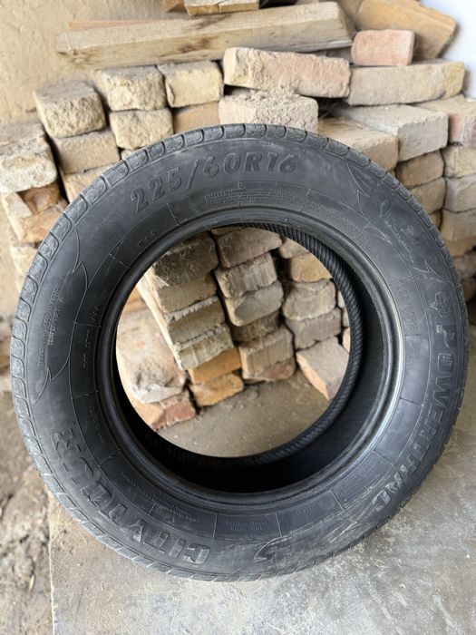 Продаю шины CITYTOUR