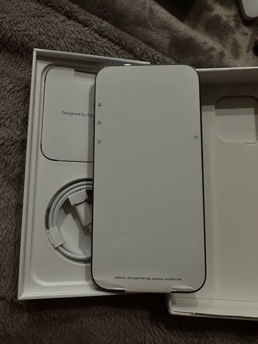 айфон 14 pro абсолютно новый! 789 000тг