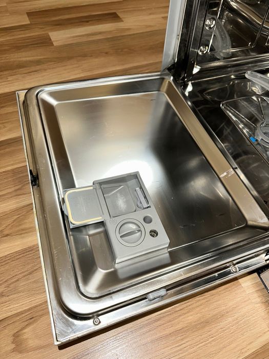 Съдомиялна Bosch