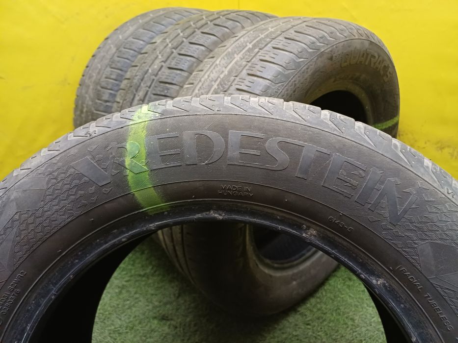 Шины 195/65 R15 Vredestein комплект.