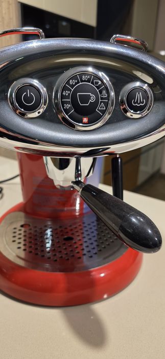 Кафе машина Illy X7.1