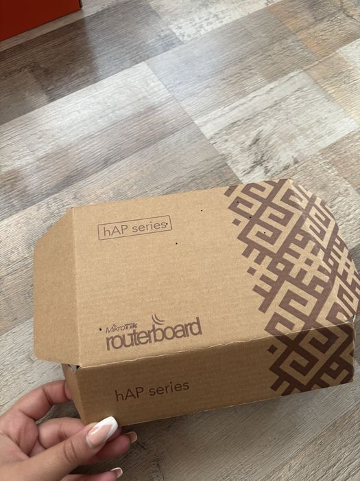 Чисто нов рутер на hAp закупен и неизпозван