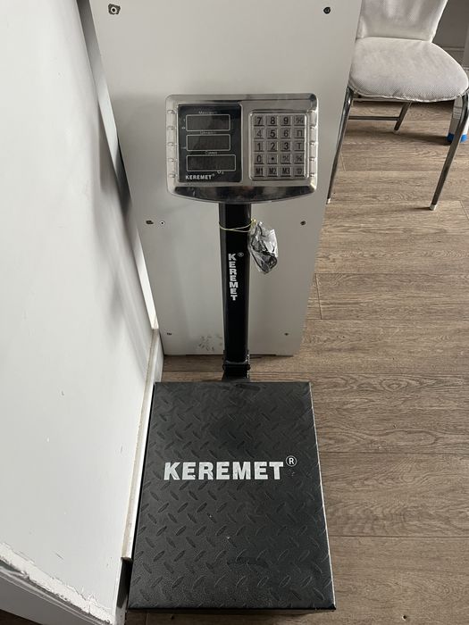 Продам весы новые 350 кг