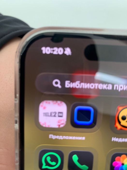 продается айфон 15 про