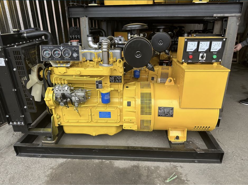 Estern lion Generator движок  30,50kw