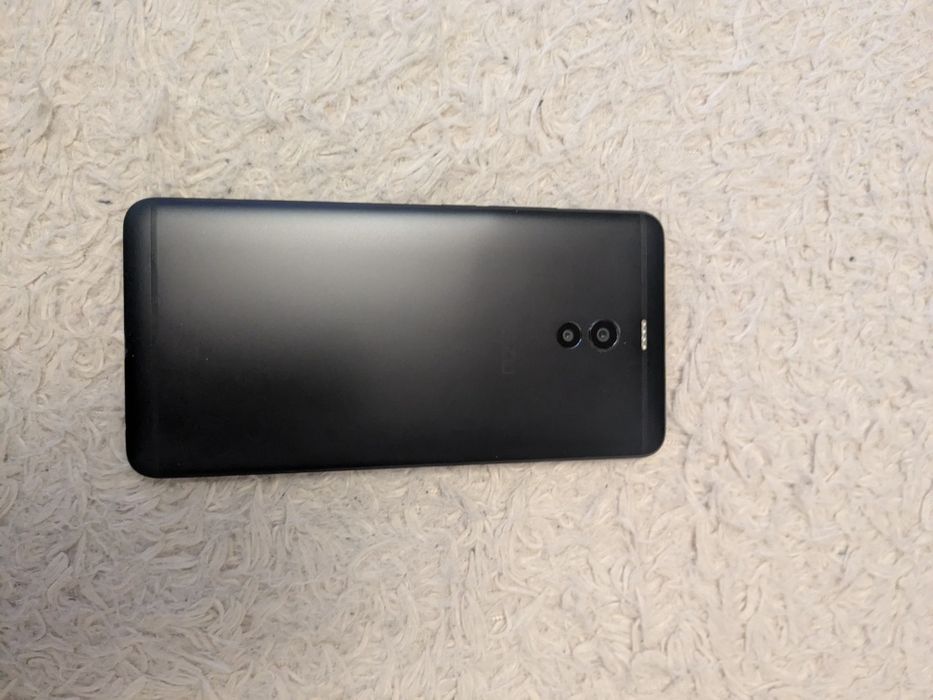 Продам телефон MEIZU M6 Note