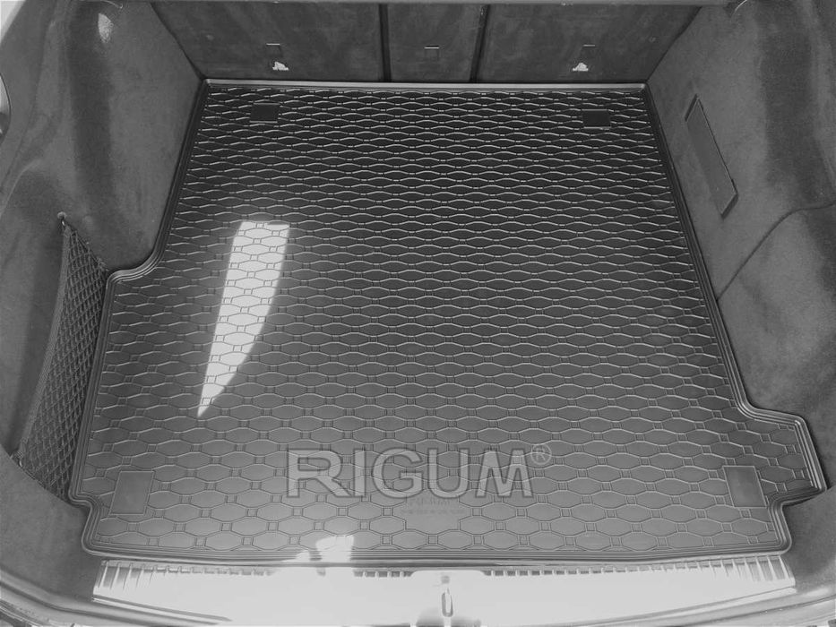 Гумени стелки или багажник MERCEDES E W213 S213 след 2017 г.