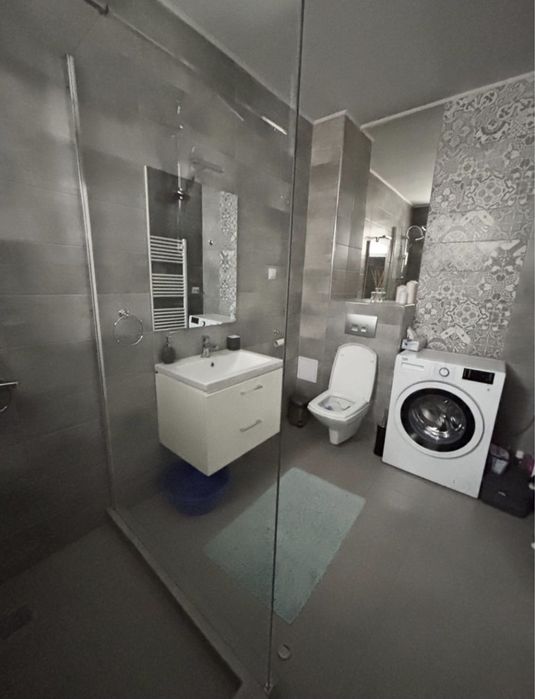 Caut colegă de apartament
