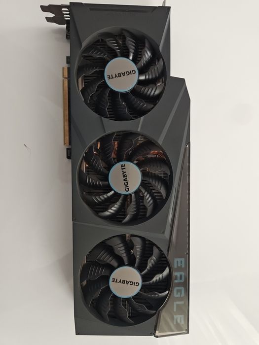 Nvidia 3090 24Gb  Gigabyte Eagle