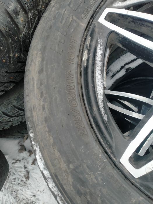 Продам диски с резиной р17