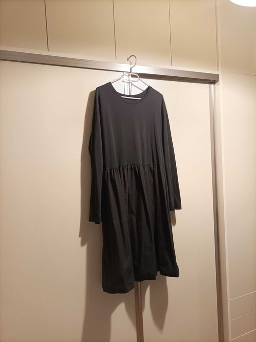 Rochie neagra, lungime medie, oversize, mar.L (XL)