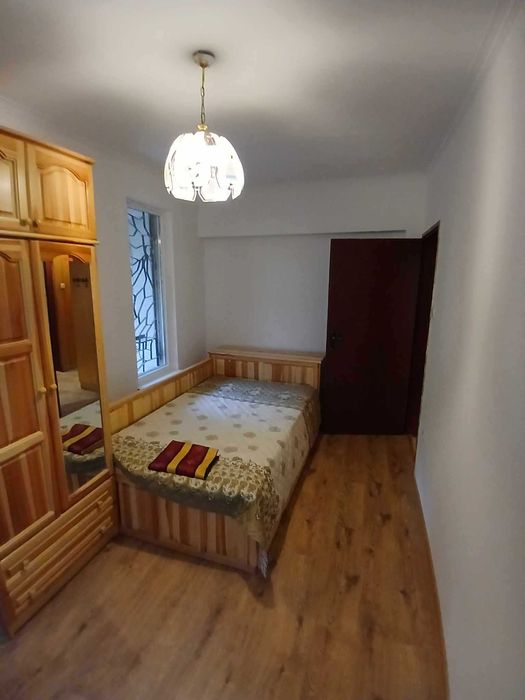 Дава се под наем Тристаен апартамент в София, Лозенец - 85 кв.м за 714 € - Снимка #7