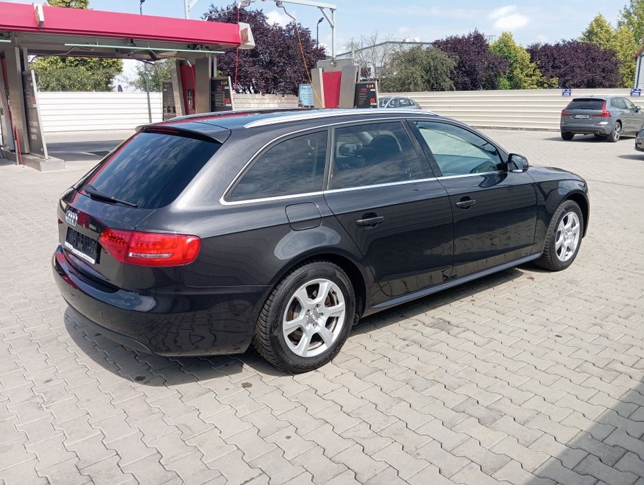 AUDI A4 Avant 2011 — imagine 3