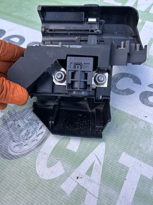 Capsă pirotehnică baterie Audi A6 C8