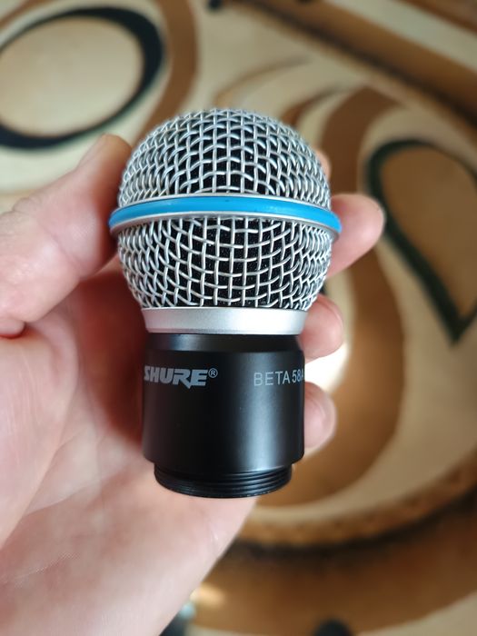 Vând capsulă de microfon wireless Shure Beta 58 A