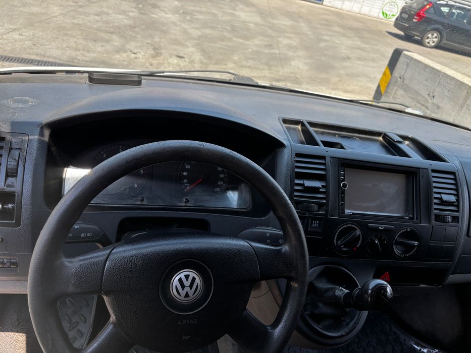 Volkswagen Transporter T5 – 1.9 TDI – 105 CP – 2009