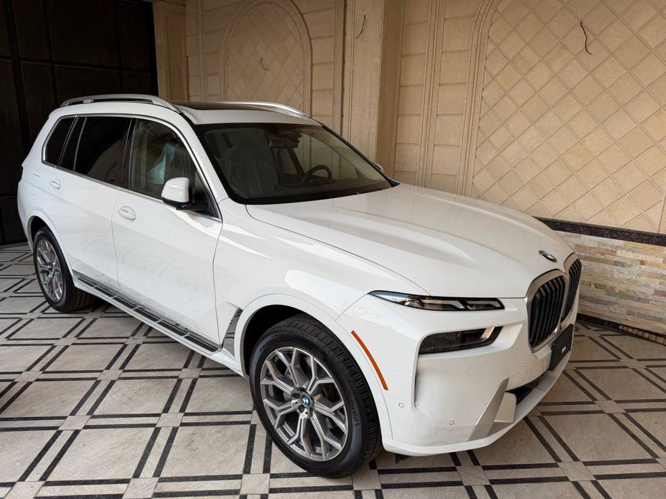 Продается BMW X7 2025