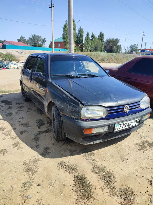 Продам машину Фольксваген гольф 3