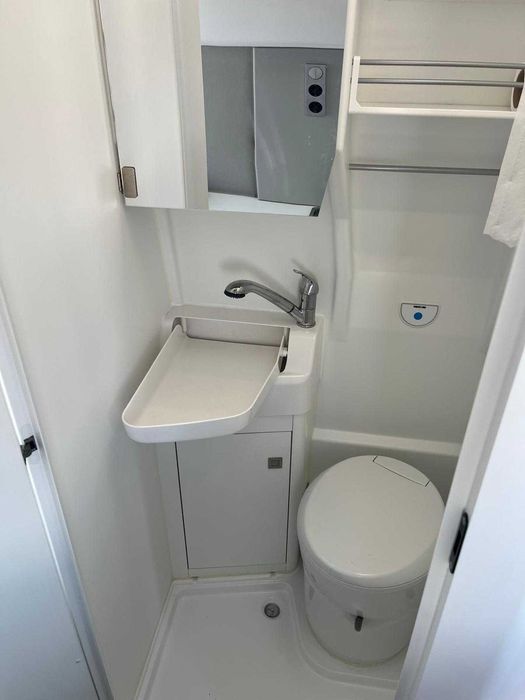 Autorulota / Campervan de Inchiriat