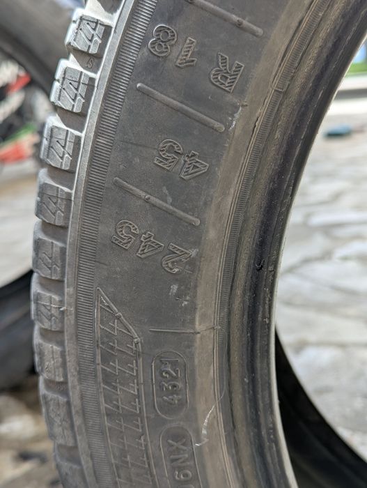 4 Всесезонни гуми 245/45/18 DOT 4321 Kleber Quadraxer 2