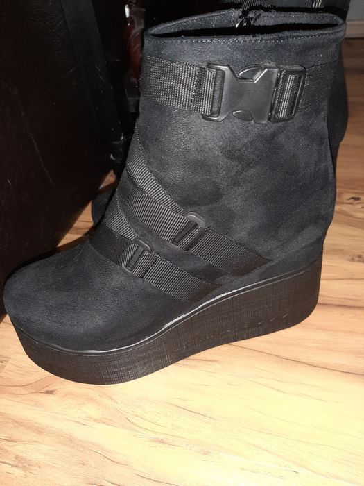 Нови дамски боти