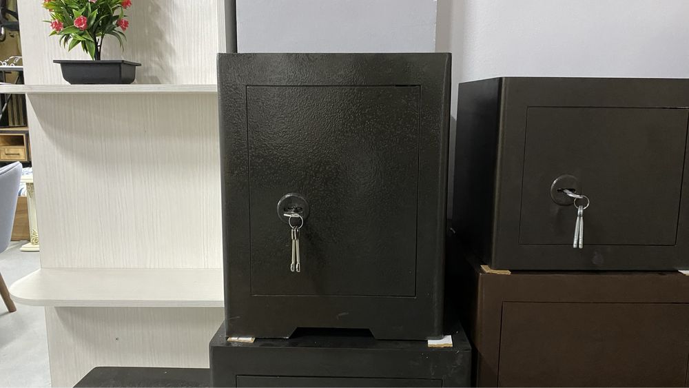 Seyf Сейф Мебель на заказ Лофт Шкаф Парта Стол Стул Диван Спальни