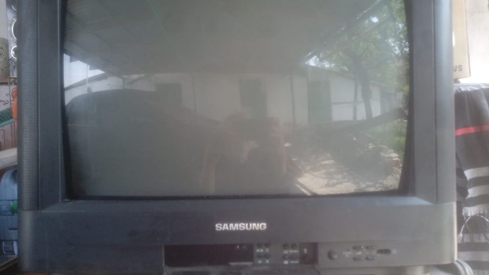 Продам  телевизор  Samsung