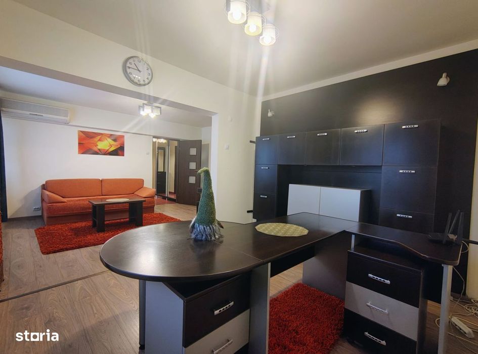 Ultracentral • 4 Camere • Parcare Privată • Ideal Studenți / L
