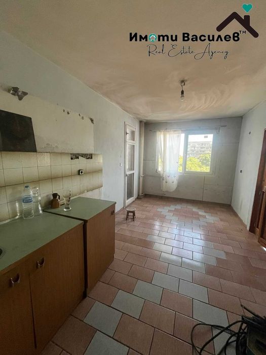 Продава се Тристаен апартамент в София, Център - 88 кв.м за 1043 €/кв.м - Снимка #3