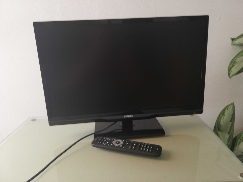 TV Led FULL HD, Philips 22PFH4109, diagonala 56cm, ultra subtire