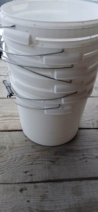 Găleți de plastic, 17 l/25 kg