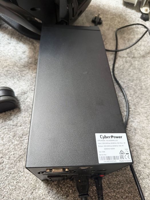 UPS cyber power UPS Model: Value2200EILCD