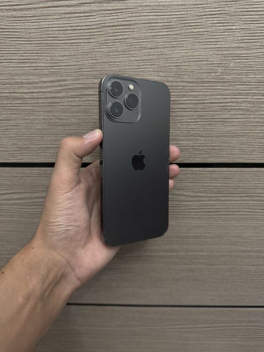 Айфон 13 про Макс в идеальном состоянии