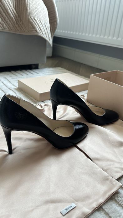 Туфли Prada черные 39р