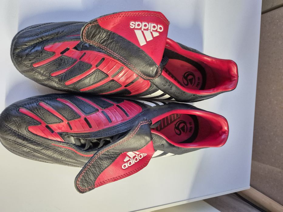 Adidas predator 2010 сороконожки. 44
