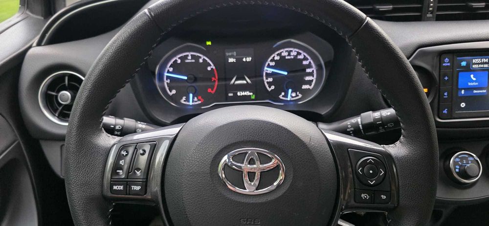 Toyota yaris 1.5-I-dual-vvt-ie Y20 club
