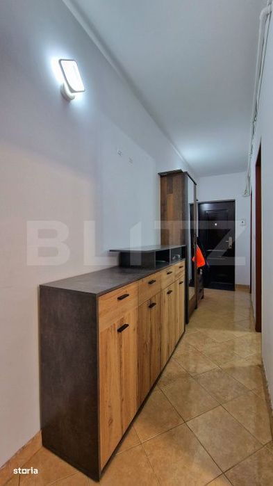 Apartament cu 2 dormitoare, balcon inchis, parter inalt, parcare, zona — fotografia 3