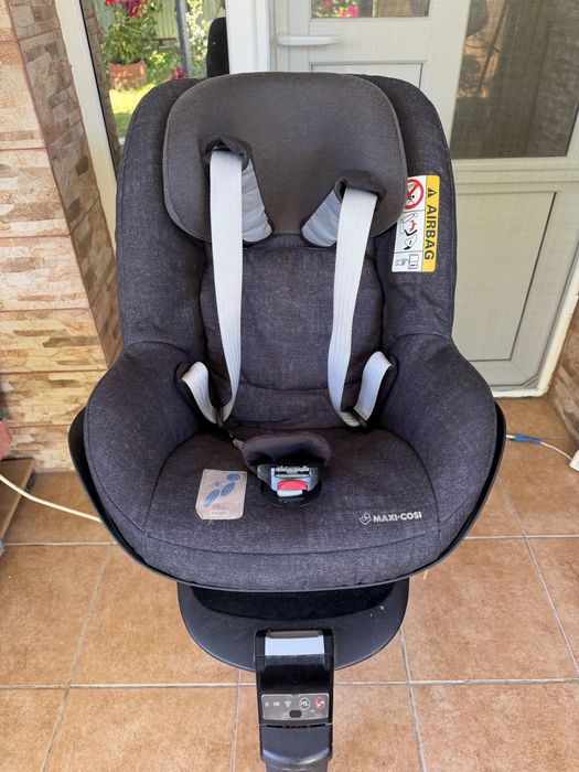 Scaun auto Maxi-Cosi cu bază Isofix – stare foarte bună