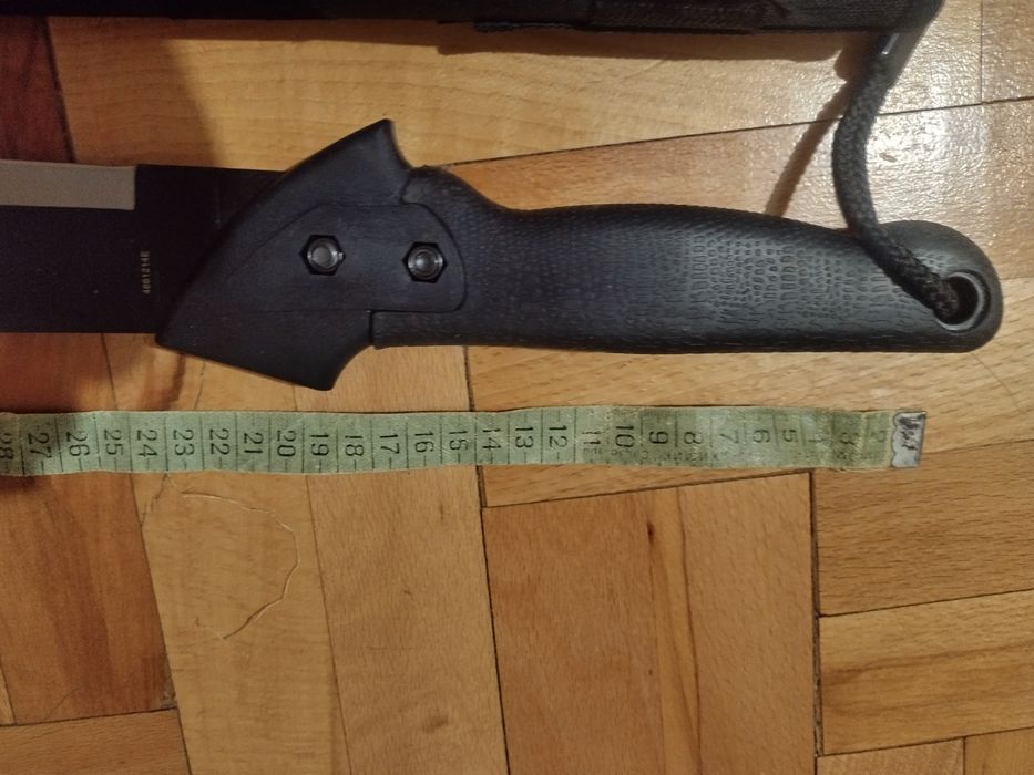 Мачете с обща дължина 65см