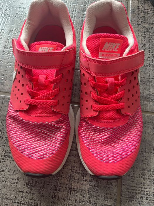 Маратонки Nike р.34