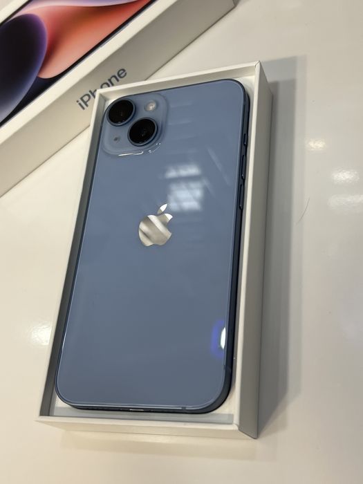 iPhone 14 liber retea cu 95% Bateria