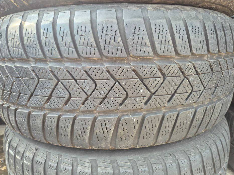 4 Anvelope M+S IARNA - 245/40/19 - PIRELLI Sottozero RUN-FLAT OEM BMW - DOT 2019 !