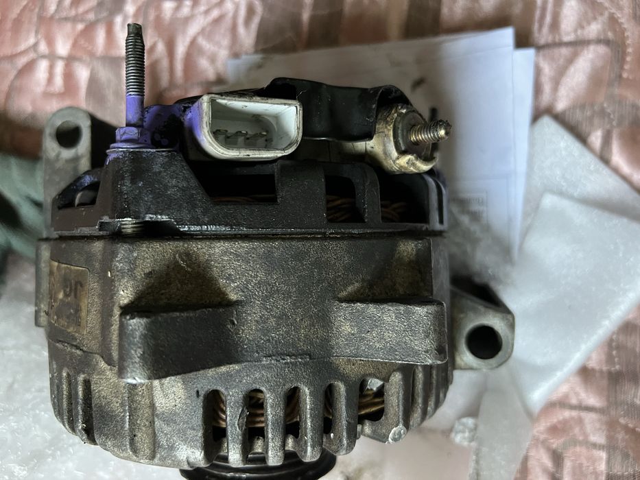 Генератор Ford Maverick 3.0 AJ