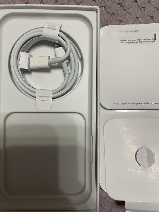 Продам Iphone 11