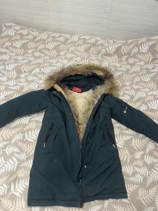 Теплая куртка на девочку